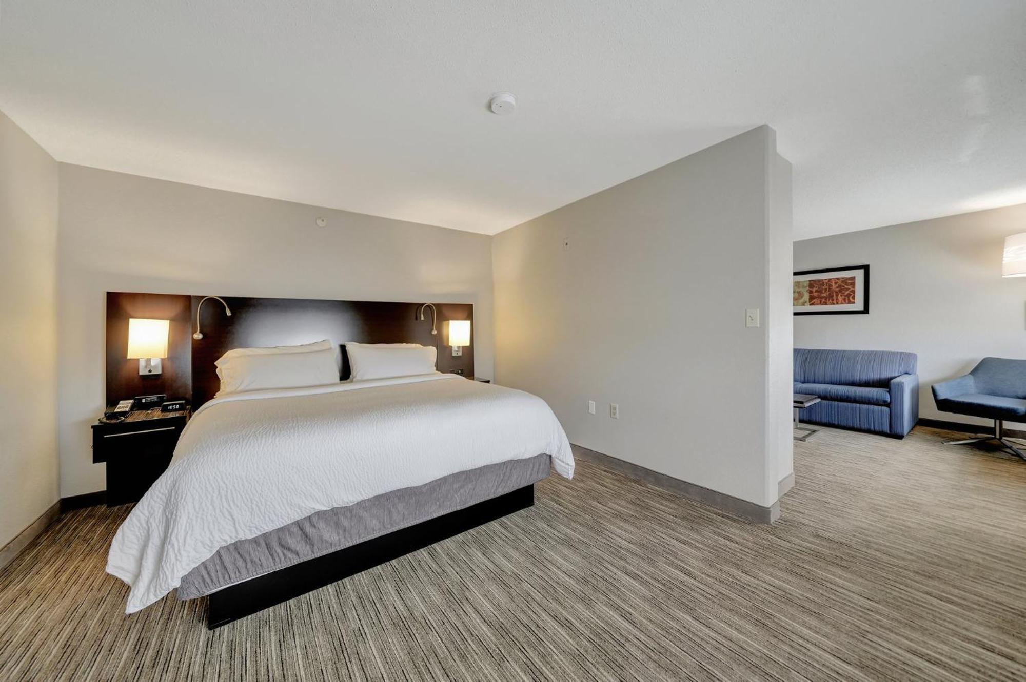 Holiday Inn Express Hotel & Suites Beatrice By Ihg Екстериор снимка